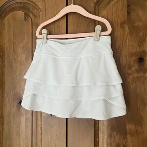 Athleta Girl Swing Skort M 8/10 white